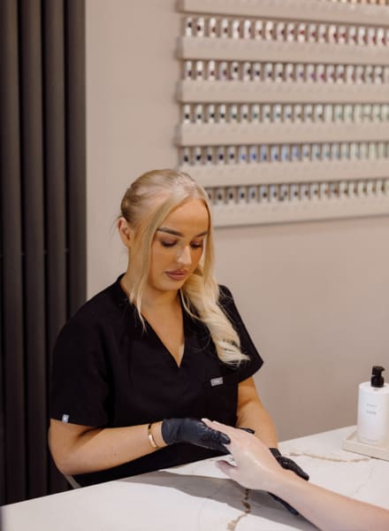 Luxury Manicure Ashford Kent BEAU